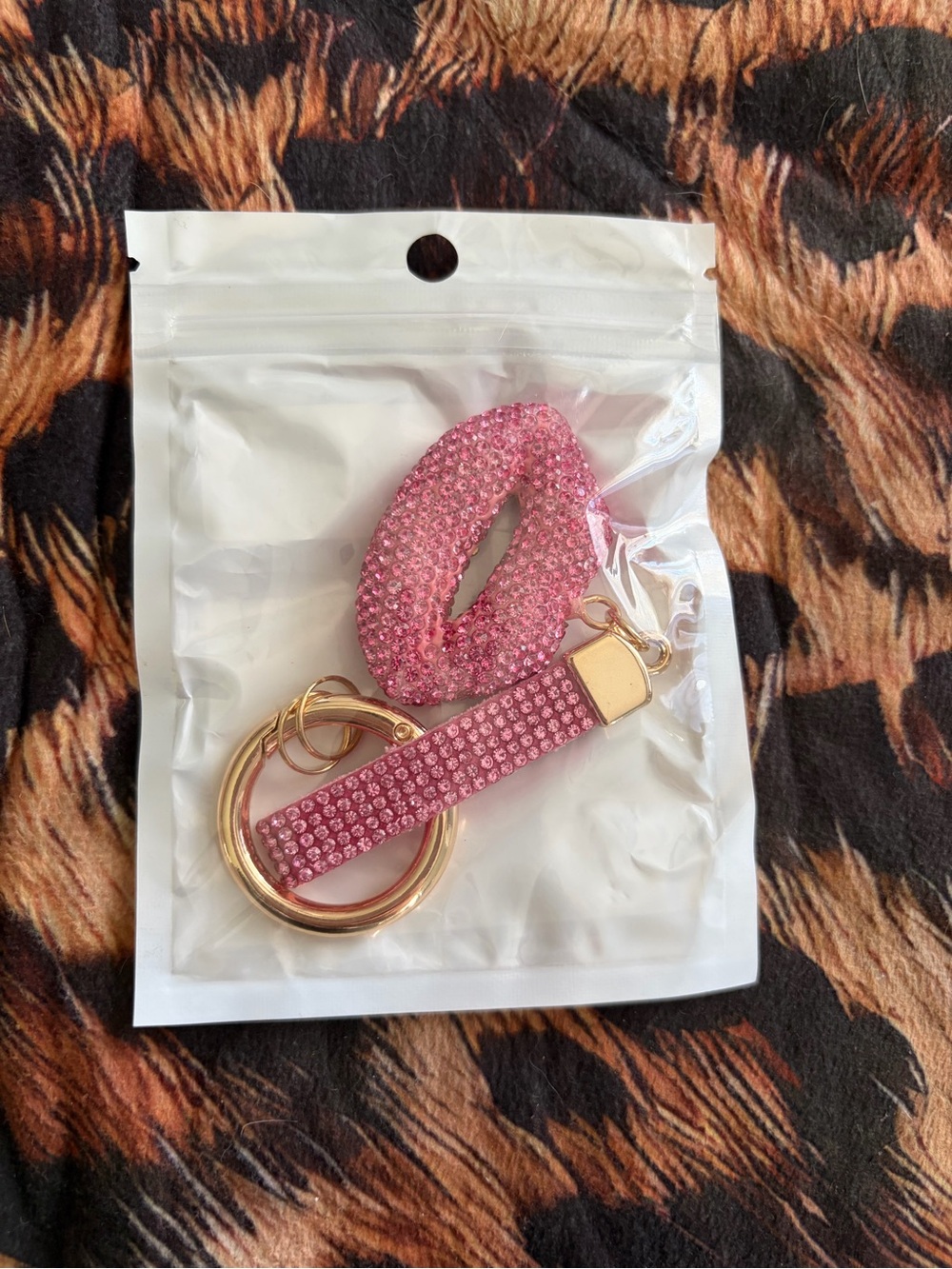 Pink Crystal Lip & Strap Keychain with Gold Rings